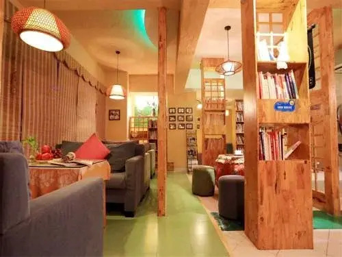 A Floor of Dadonghai Sanya Farinn