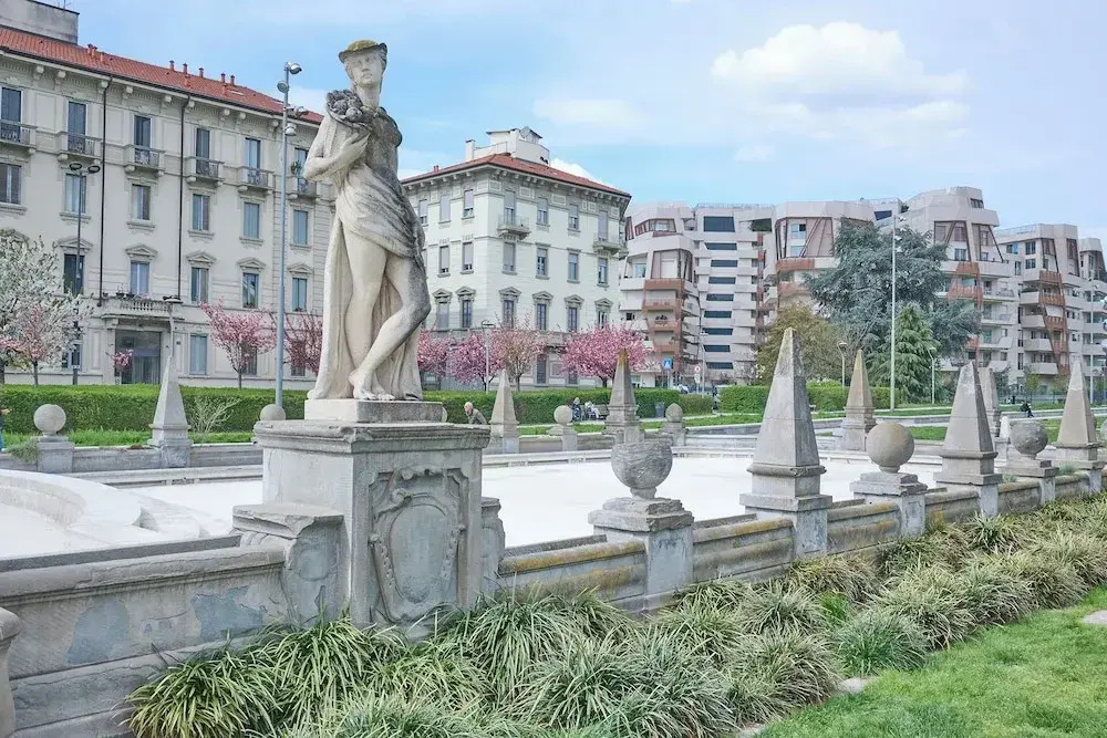 Milan Retreats Fiera Milano City