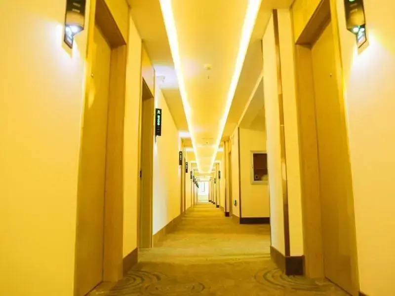 GreenTree Inn Qinhuangdao Changli County Guangyuan Life Square Duanyang Street East Section