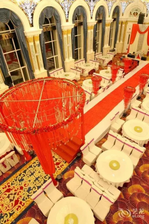 Run Zeng Hotel