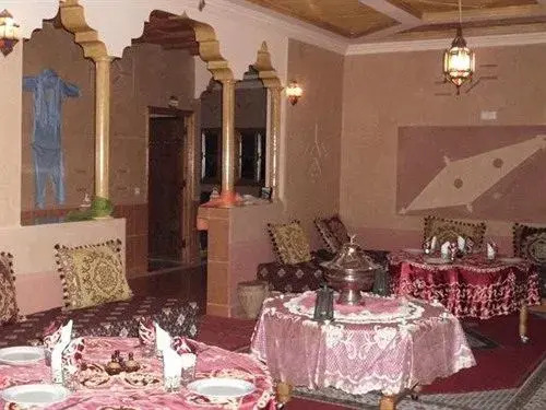 Maison D'hotes Restaurant Chez L'habitant Amazigh