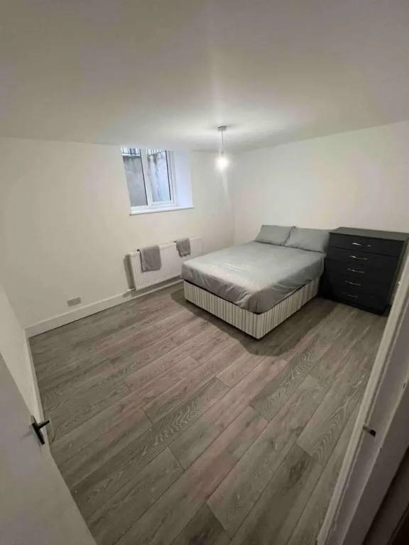 Spacious Luxury 2 Bedroom Apartment, Station 1min