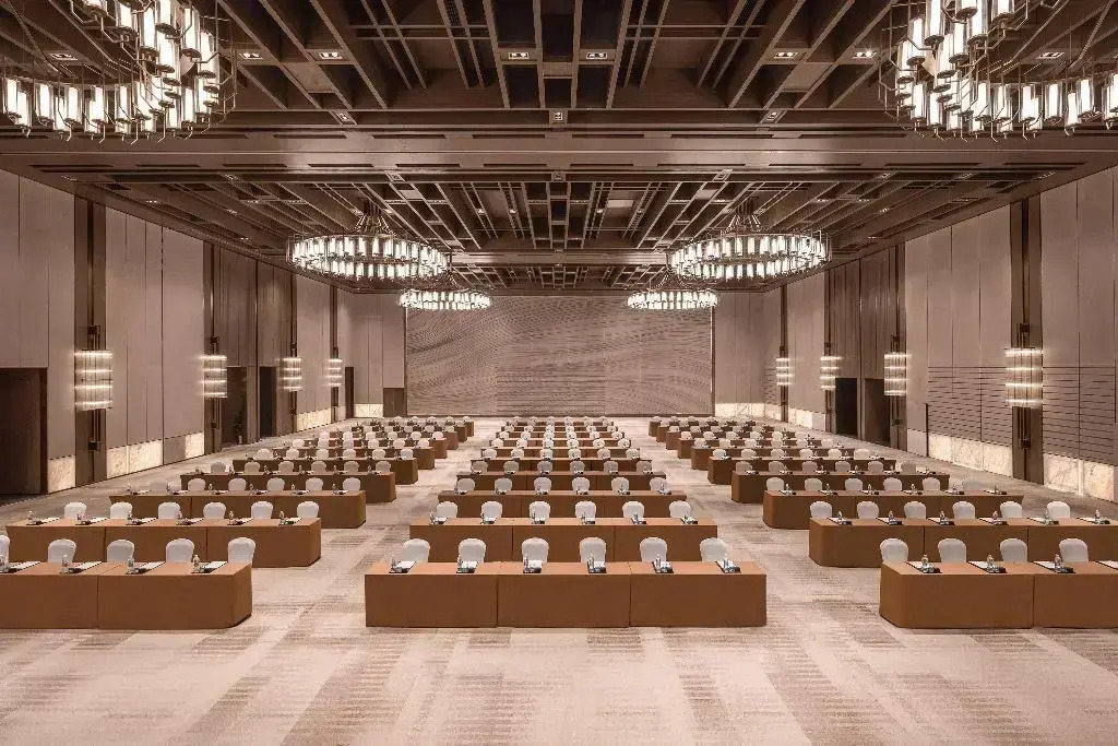 HUALUXE Qingdao Licang by IHG