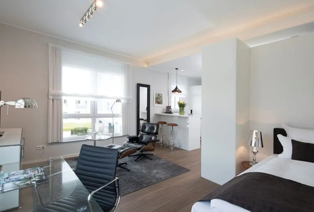 Hotel LOGIS First Class Business Suites