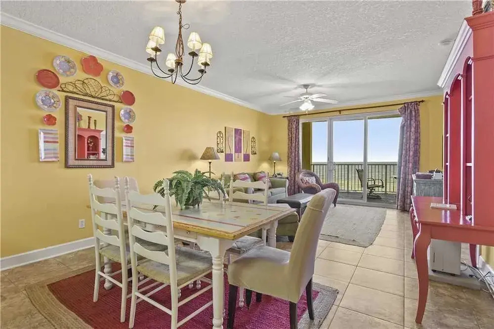 Twin Palms 401 - Two Bedroom Condo