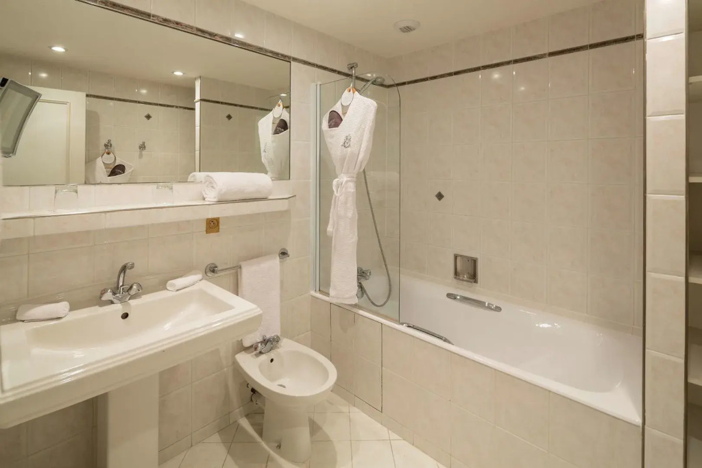Majestic Hotel Spa - Champs Elysées