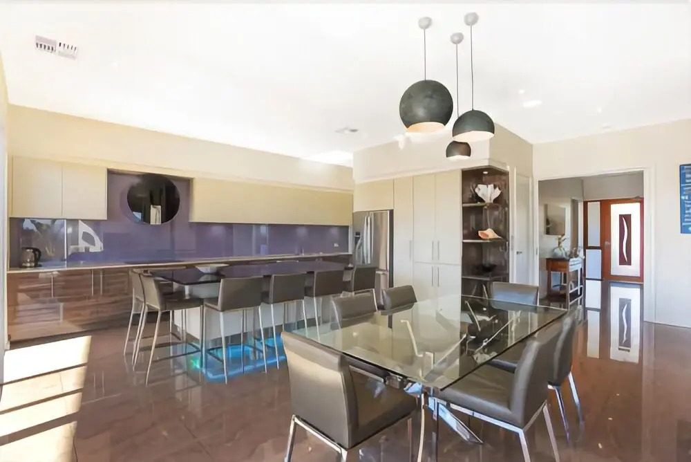 Coral Sands Luxury Beach House