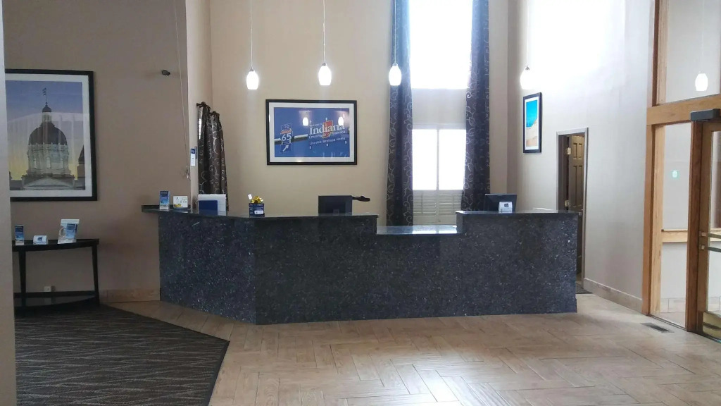 Best Western Indian Oak