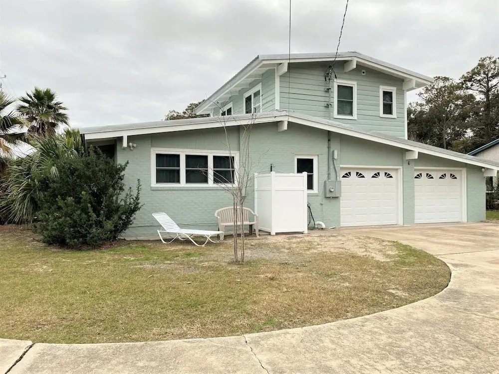 ISLAND BREEZE home