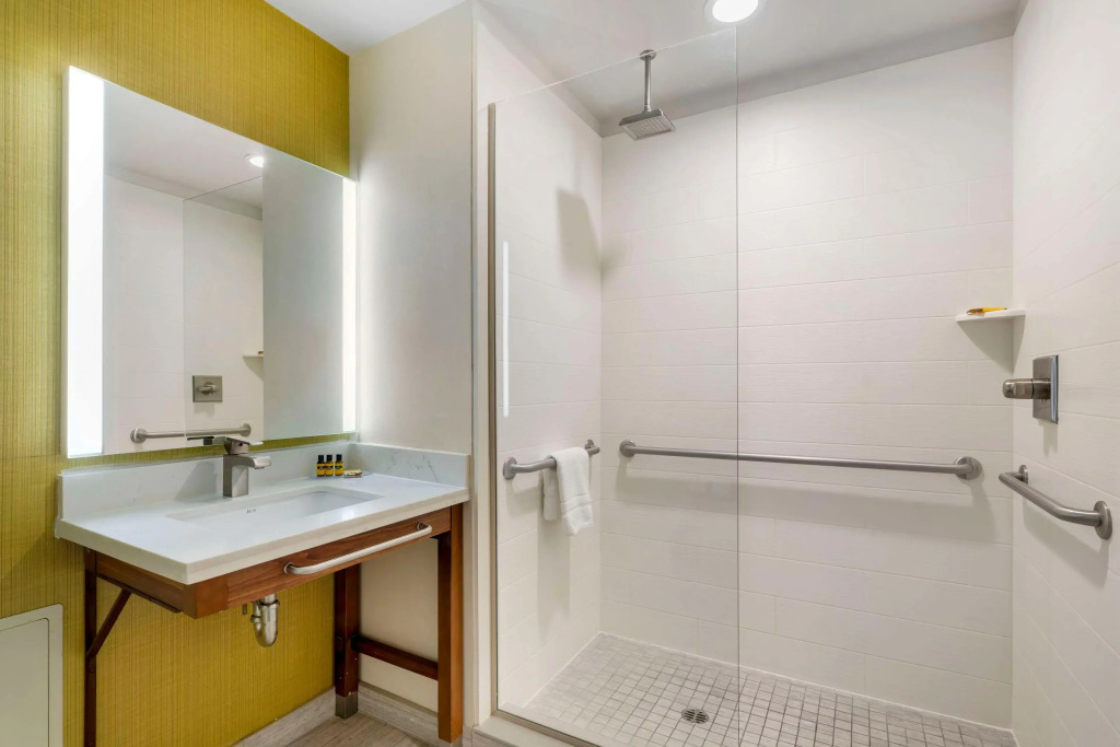 Best Western Plus Gardena-Los Angeles Inn & Suites