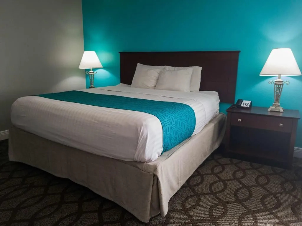 Guesthouse Inn & Suites Lexington