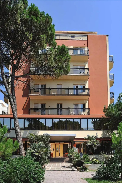 Hotel Ausonia