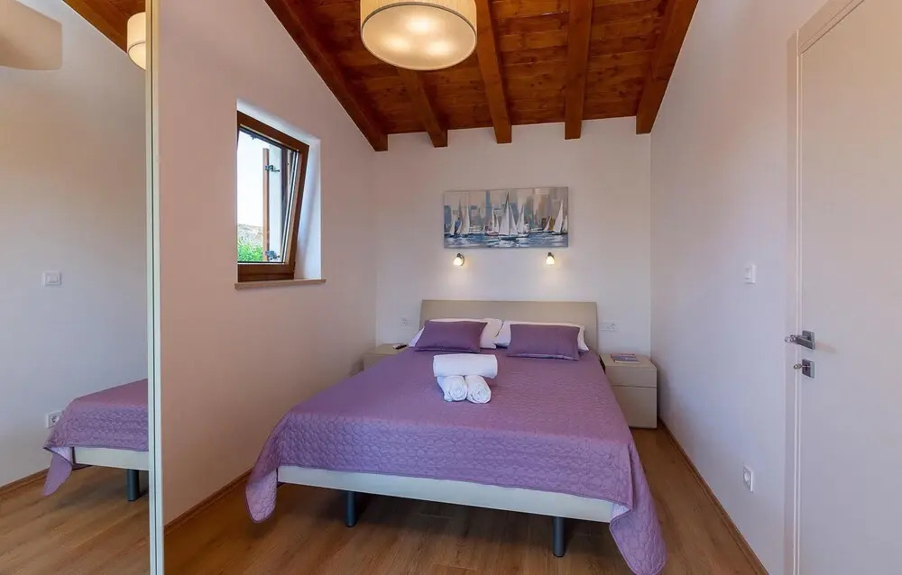 Amazing Home in Vizinada With 3 Bedrooms, Wifi and Outdoor Swimming Pool