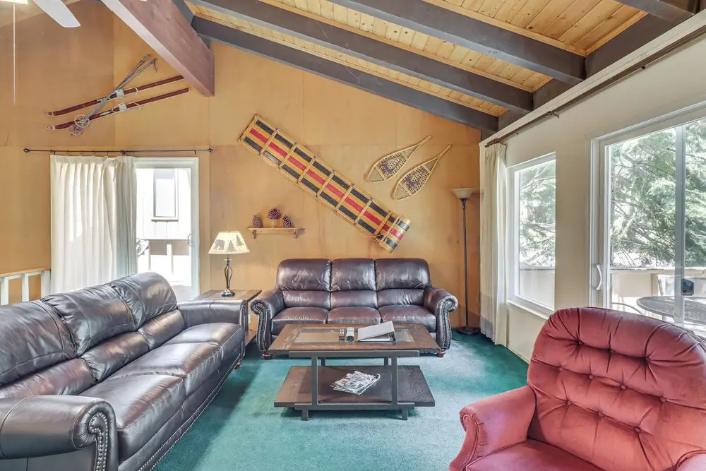 1 Mi to Beach Cozy Incline Village Condo