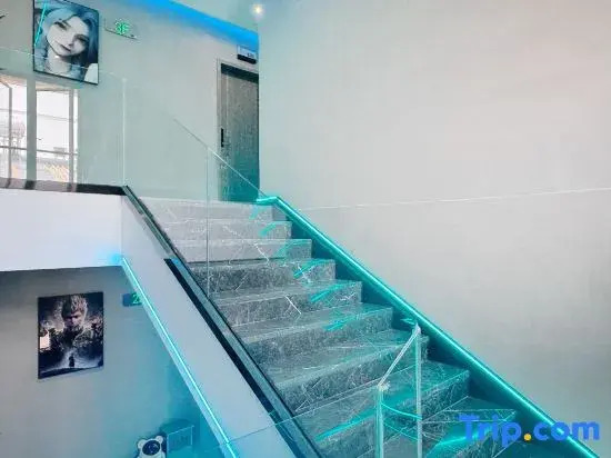 Alien Esports Hotel (Chuxiong Yihai Park Branch)