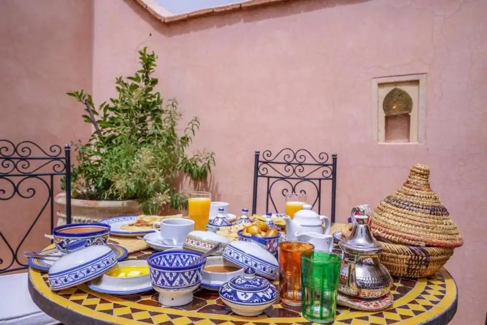 "room in Guest Room - Riad Lakouas. Amber Room"