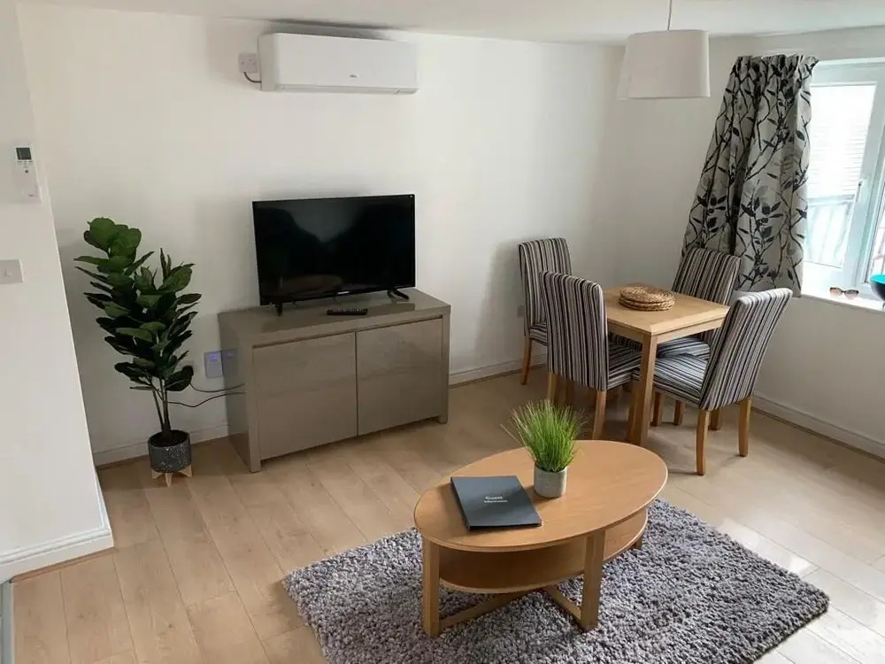 Rivercourt FLAT 5