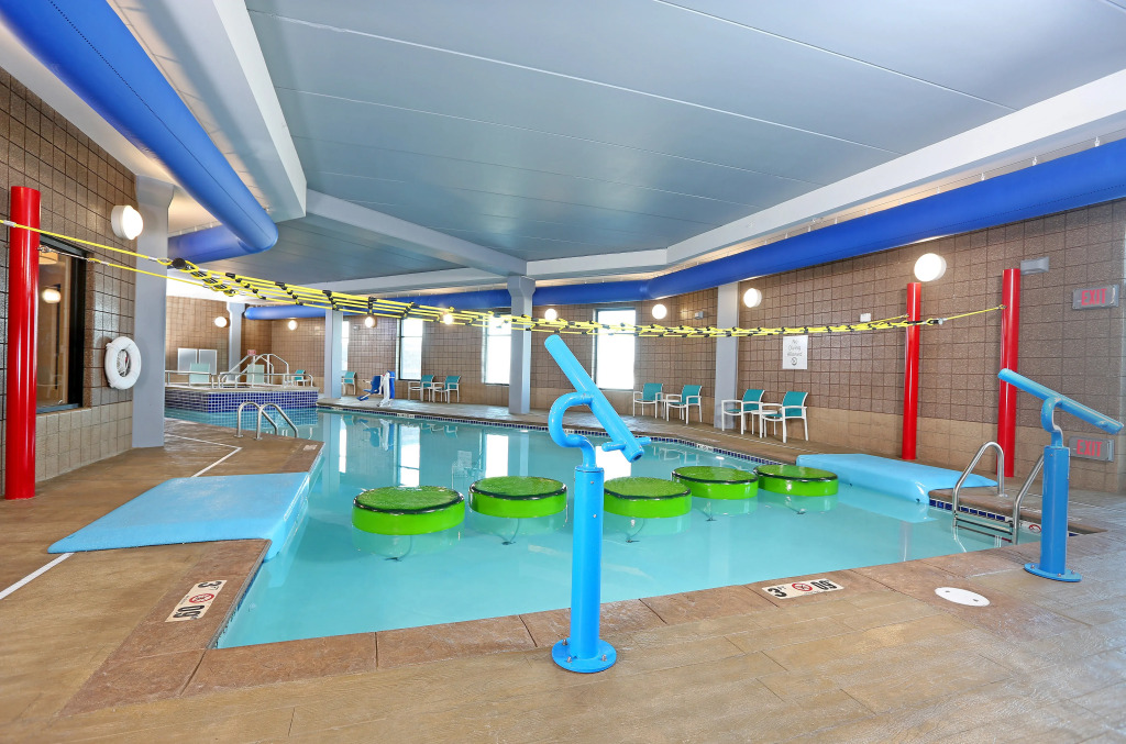 Holiday Inn & Suites Sioux Falls - Airport by IHG