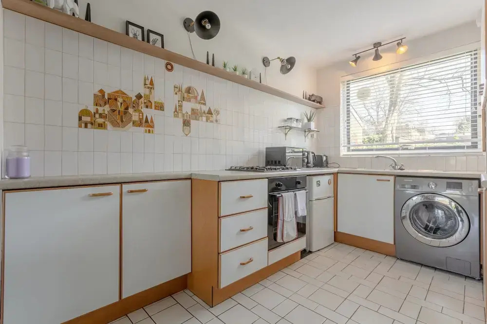Amazing 2 Bedroom House in Putney