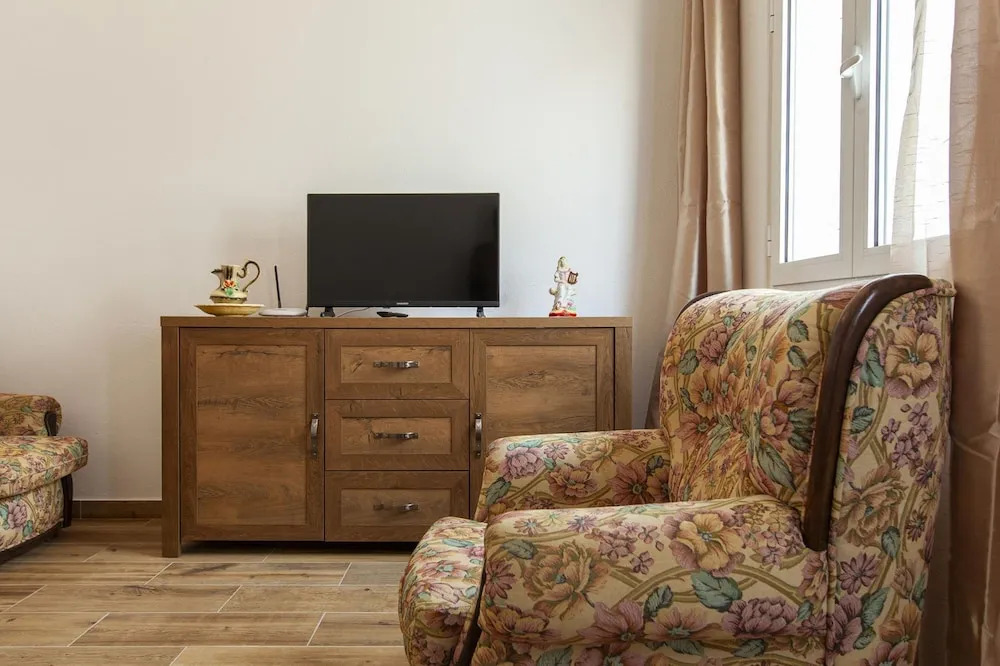 B101 - Abrotea Cozy 2 Bed Apartment in Lagos