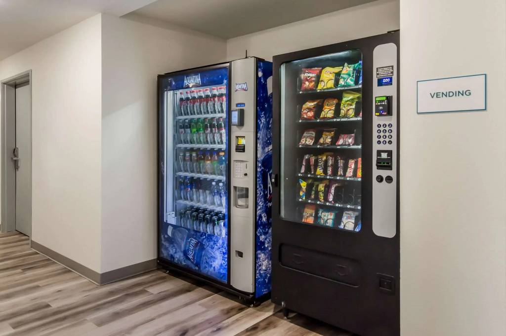WoodSpring Suites Tacoma - Lakewood