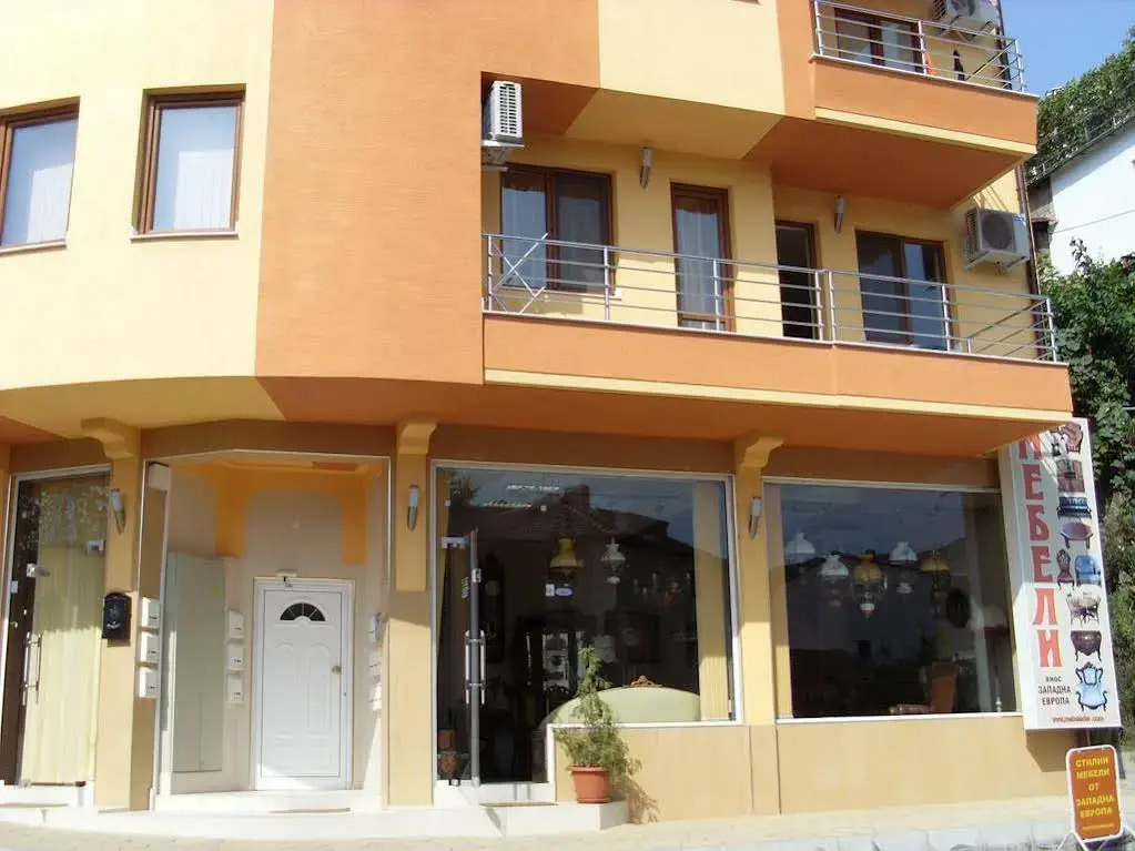 Park Apartments & Rooms Popovi