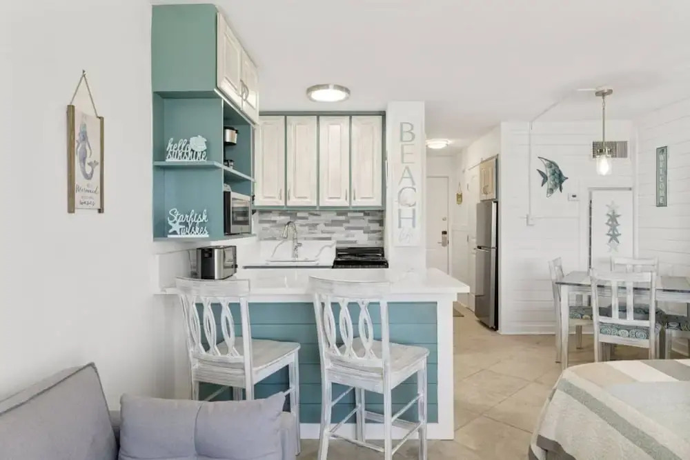Beach Front Ocean View Condo - Top of the Gulf 804