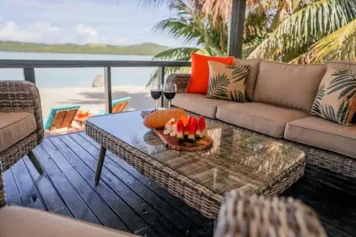 Inanobeach Bungalows