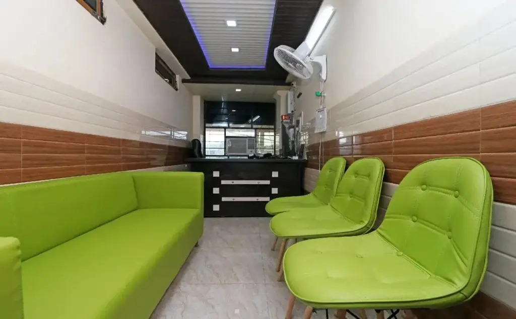 Oyo 23396 Hotel Arogya Palace