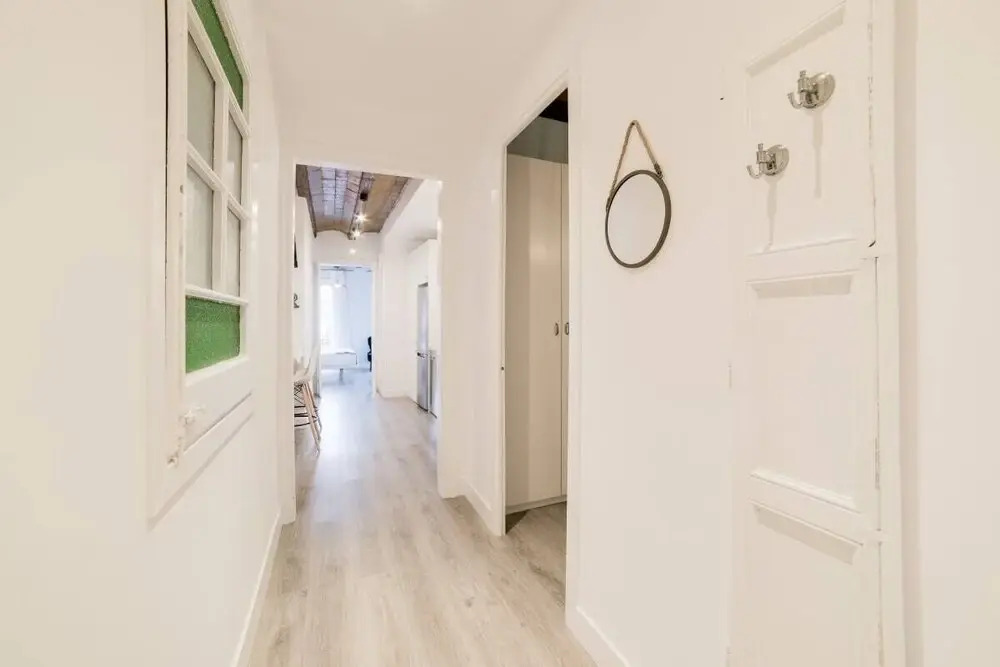 Modern & Chic 2 Bed Apt in Lesseps