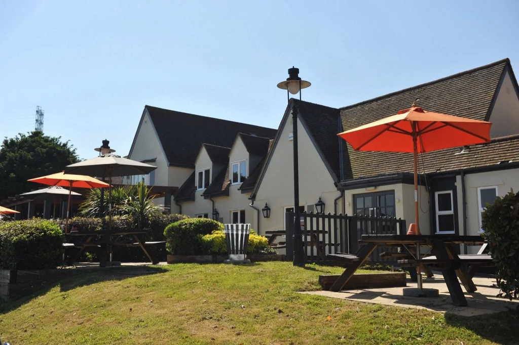 Premier Inn Ipswich South