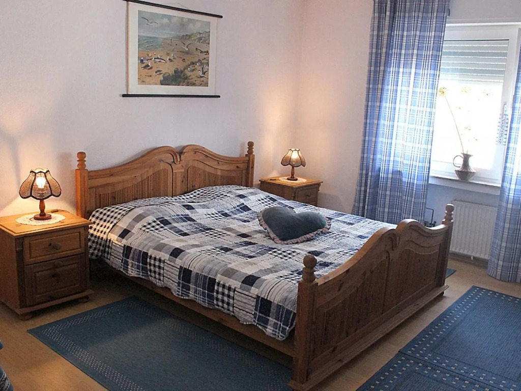 Lovely apartment in Blomberg with a garden