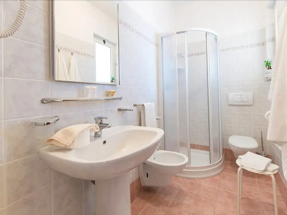 Ristorante Hotel Lucia - 100 mt dal mare