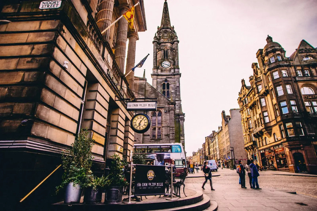 The Inn on the Mile
