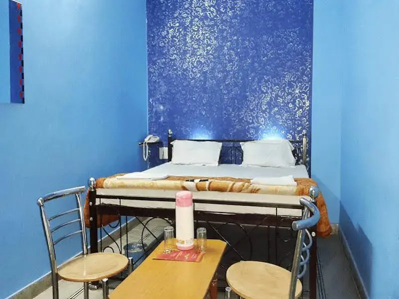New India Guest House