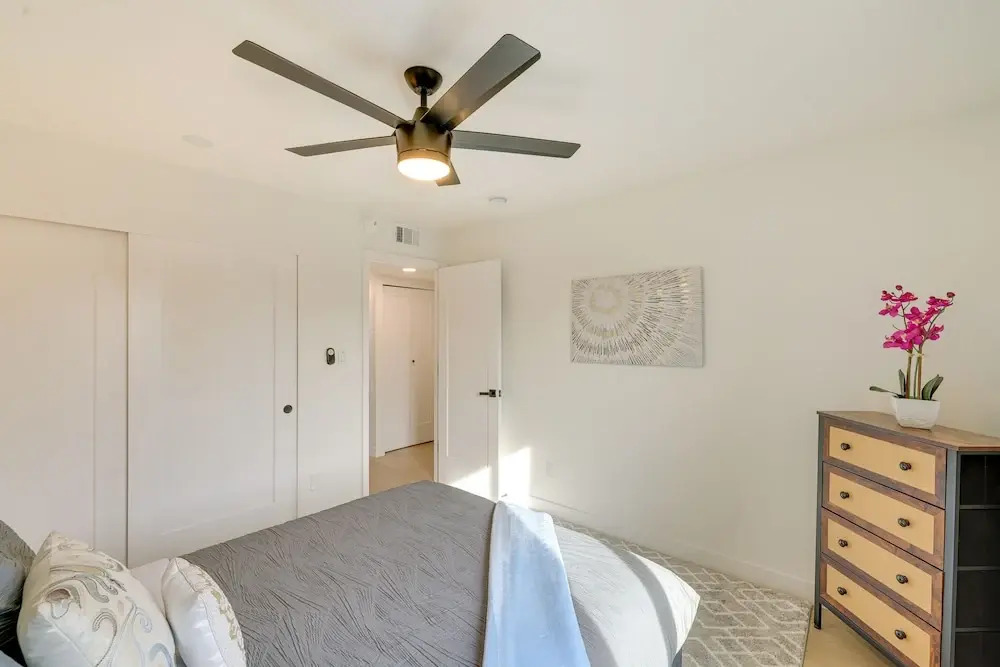 2 Mi to Old Town! Dog-friendly Condo w/ Pool