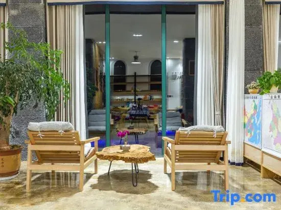 Dali Simple Life Scenic Apartment (Erhai)