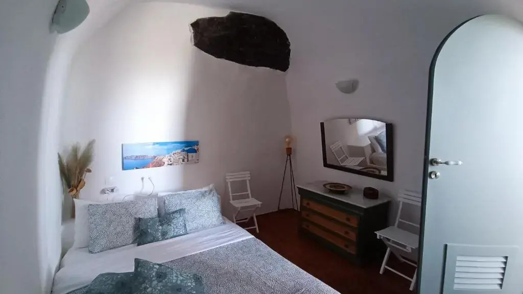 Elias Cave House 270o Caldera View Oia