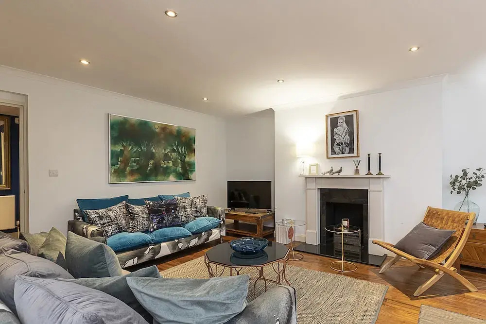 Charm 2BR South Kensington Flat Near Gloucester Rd