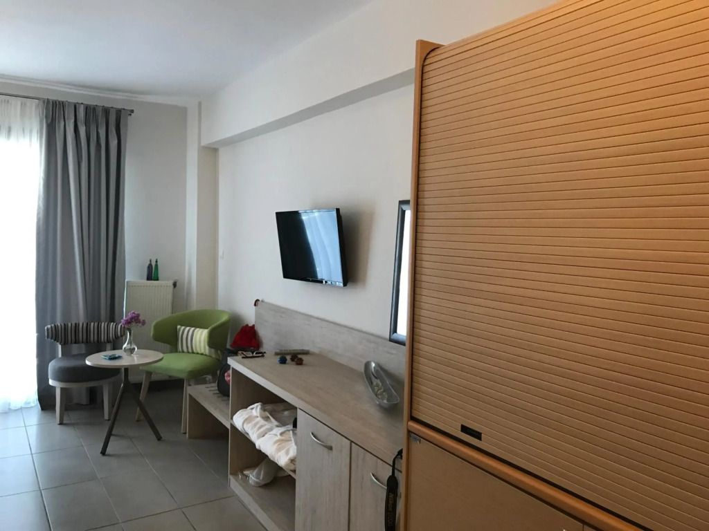 Lion Apartment