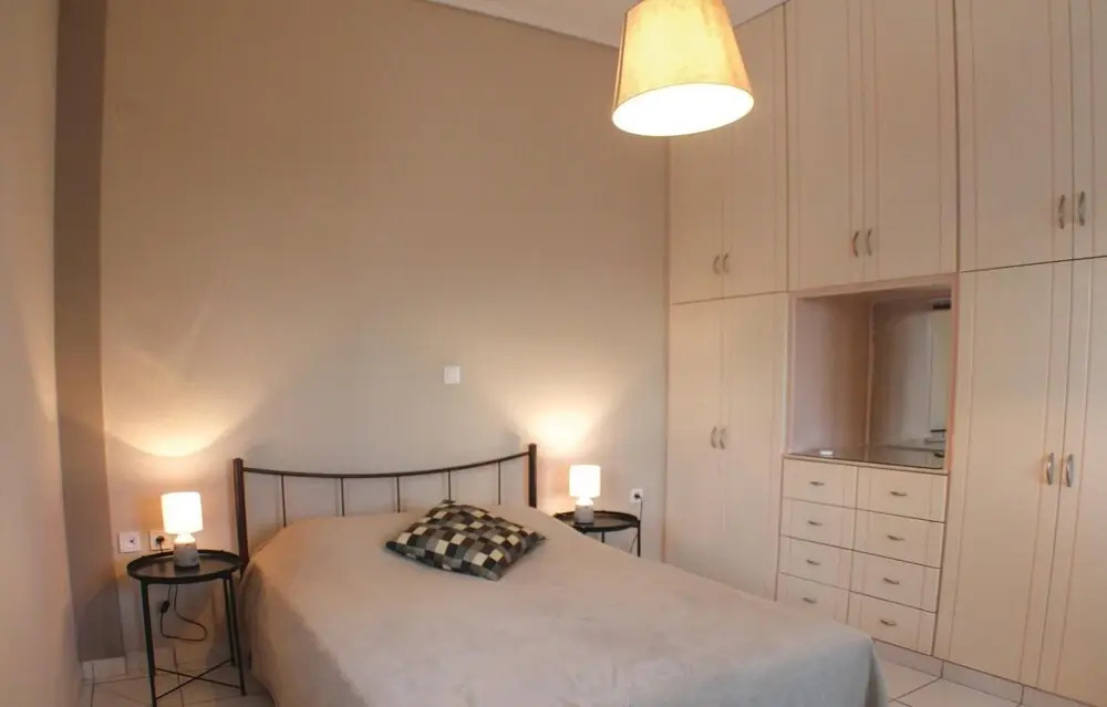 3 Bedroom Lovely Home In Chalkida