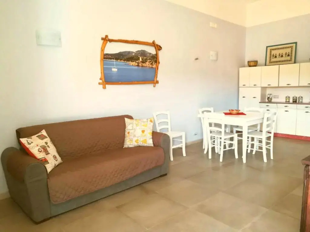 CASA AZZURRA - BLUE HOUSE