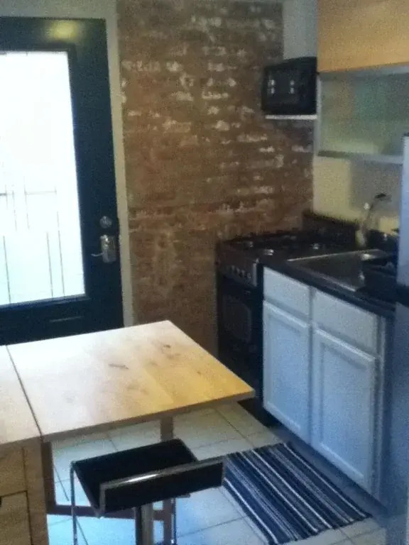 14 East B&B