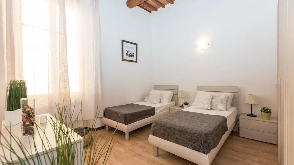 Rental In Rome Rosselli Palace Deluxe 3 Apartment