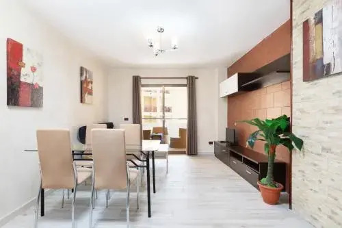 Tropic Apartments en Castle harbour