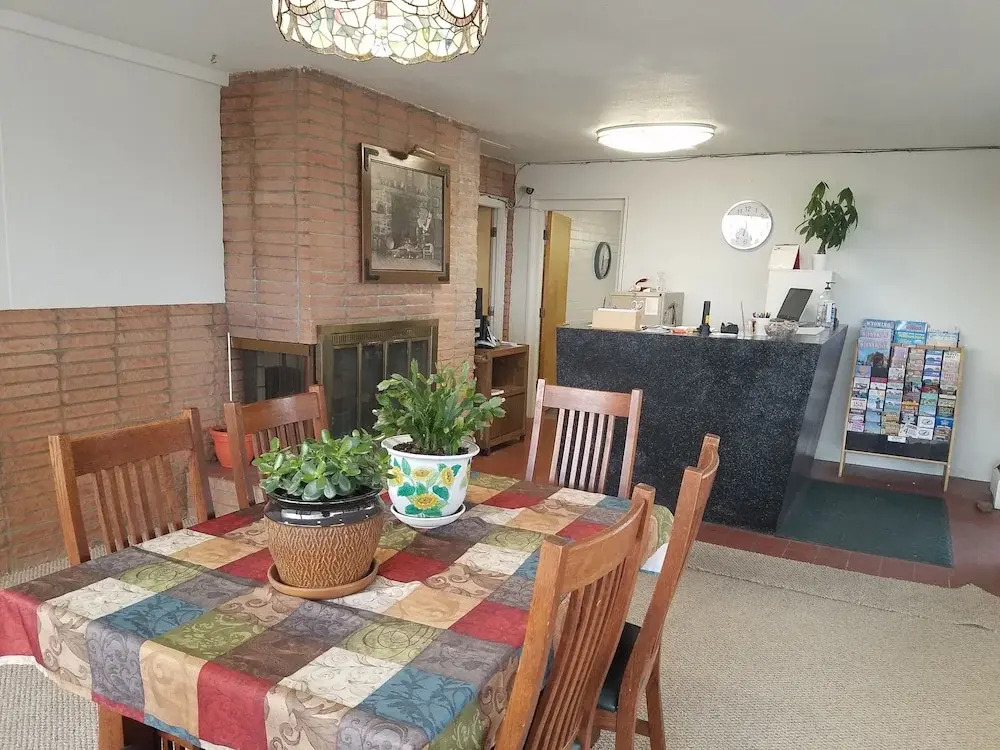 Fleetwood Motel