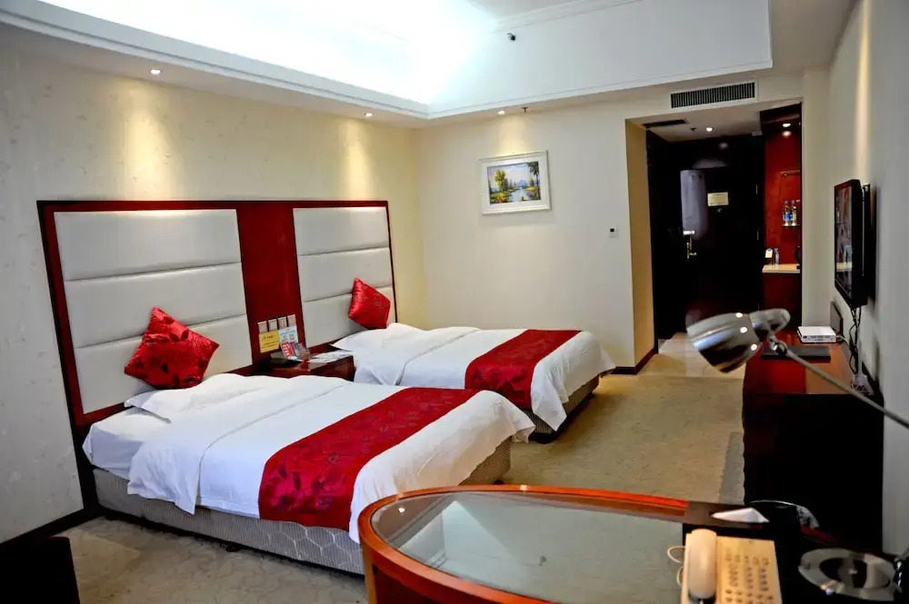 Dinis Business Hotel Kaiyuan Branch