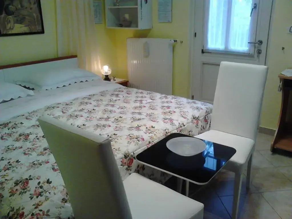 Room Sarah