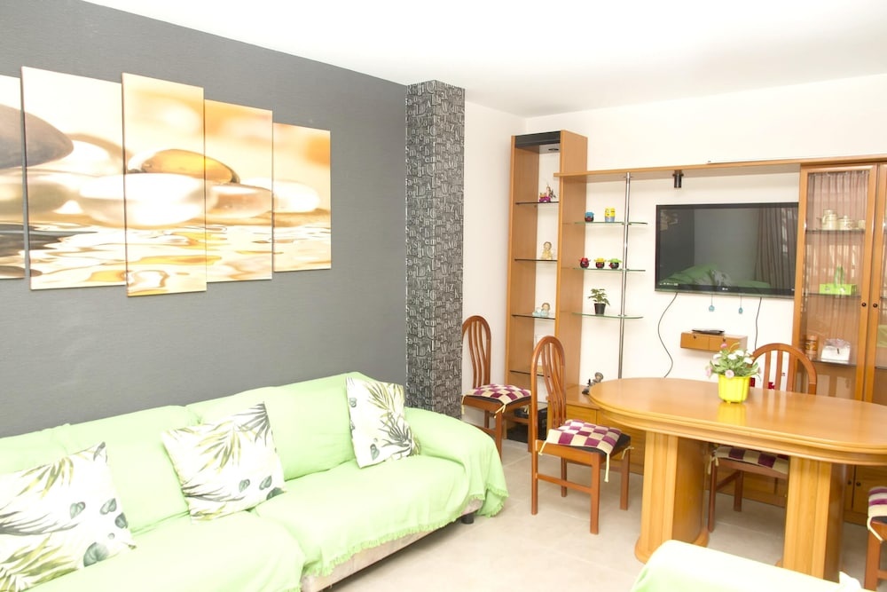 Apartment With 3 Bedrooms in Garrucha, With Wonderful sea View and Terrace Near the Beach