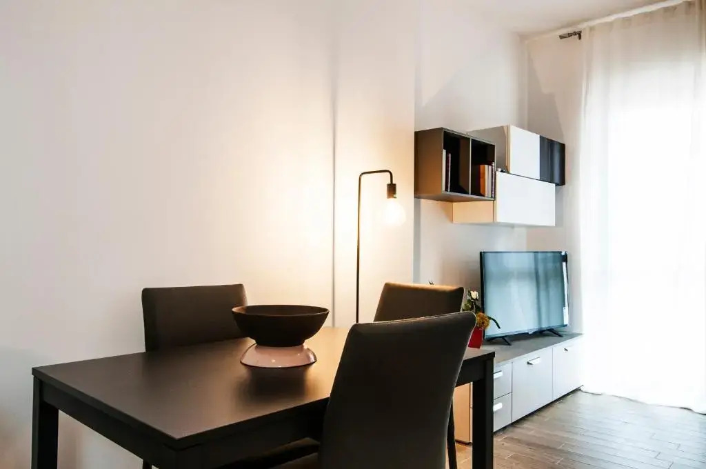 GuestHost - Fonte Laurentina Apartments